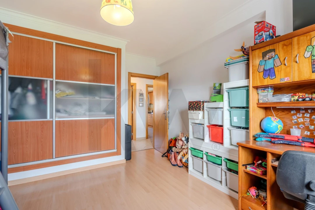 Apartamento T2 para Venda em Quinta do Conde Foto 22