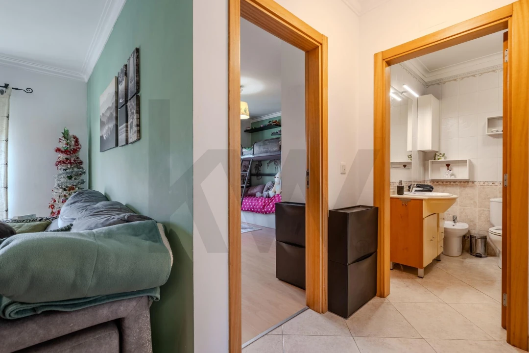 Apartamento T2 para Venda em Quinta do Conde Foto 12