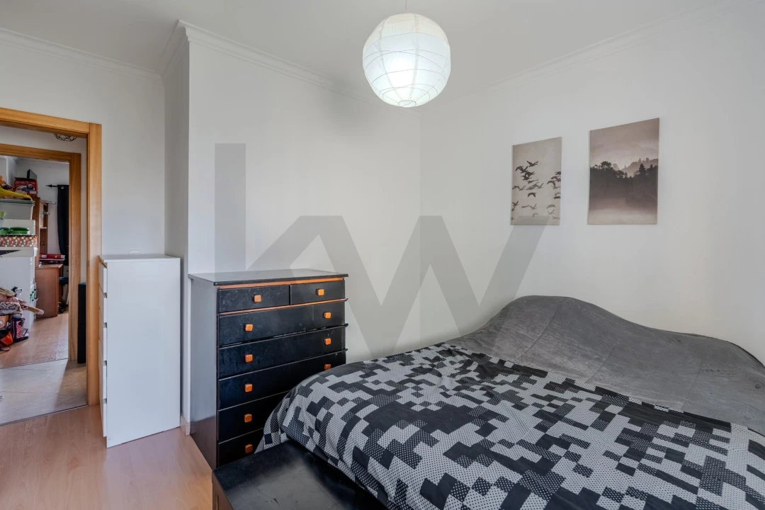 Apartamento T2 para Venda em Quinta do Conde Foto 18