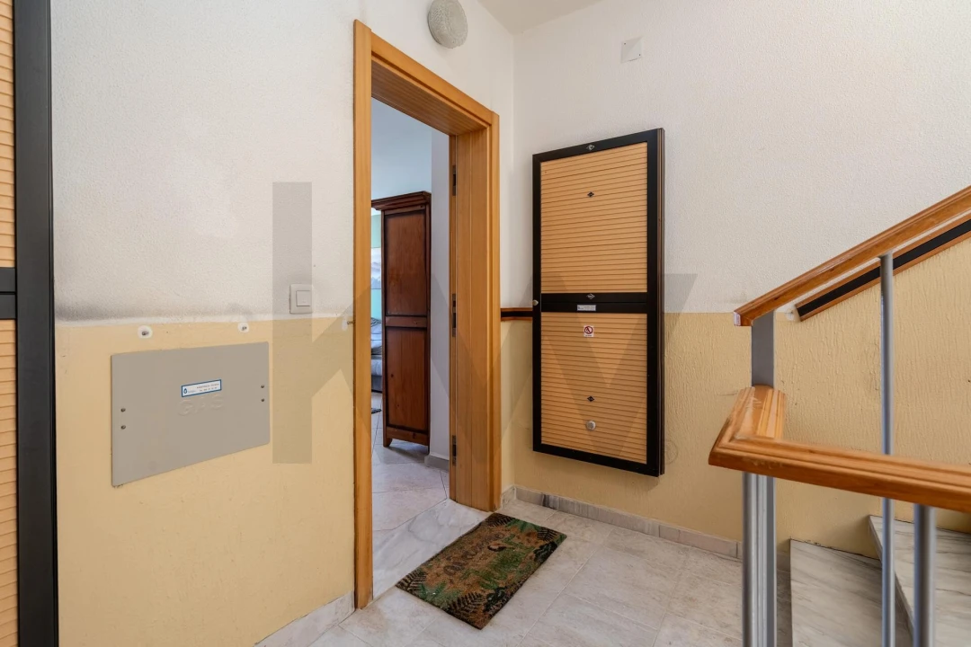 Apartamento T2 para Venda em Quinta do Conde Foto 2