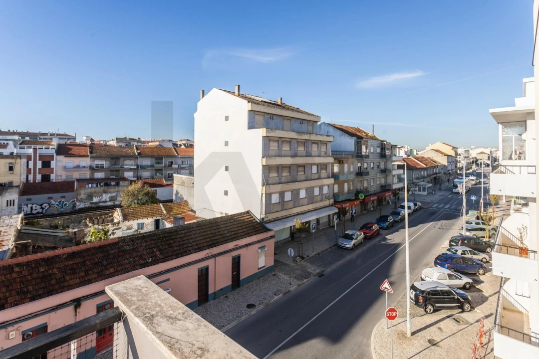 Apartamento T2 para Venda em Baixa da Banheira e Vale da Amoreira Foto 21