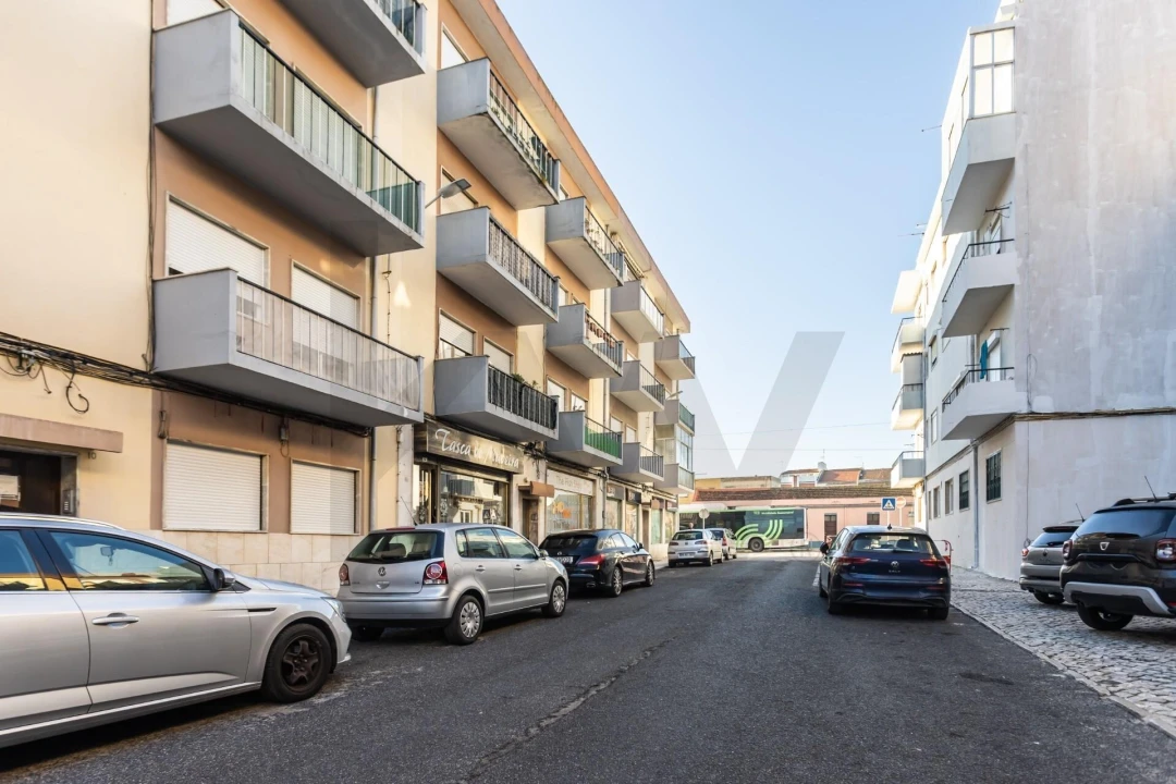 Apartamento T2 para Venda em Baixa da Banheira e Vale da Amoreira Foto 31