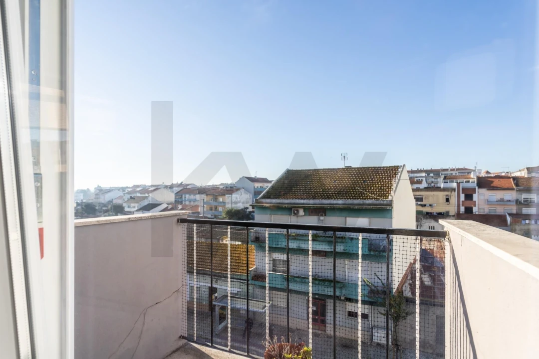 Apartamento T2 para Venda em Baixa da Banheira e Vale da Amoreira Foto 23