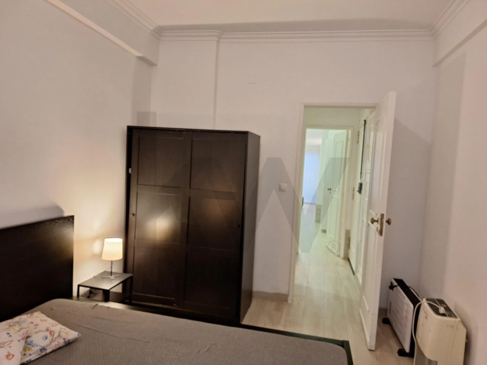 Apartamento T1 para Venda em Beato Foto 9