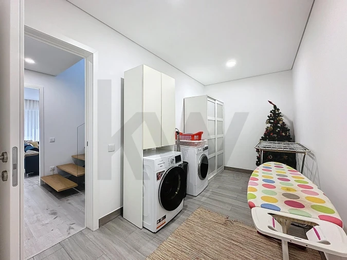 Moradia T3 para Venda em São Paio de Oleiros Foto 48