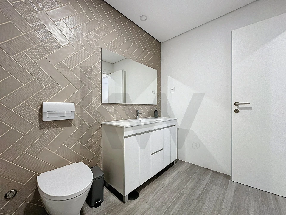 Moradia T3 para Venda em São Paio de Oleiros Foto 7