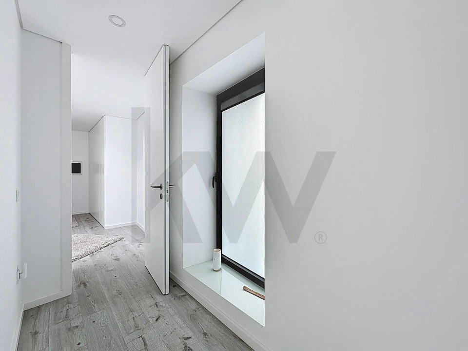 Moradia T3 para Venda em São Paio de Oleiros Foto 33