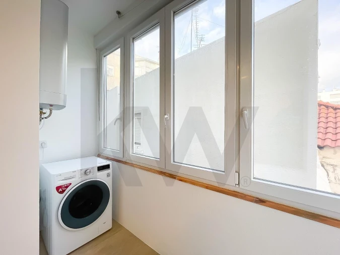 Apartamento T3 para Venda em Carnaxide e Queijas Foto 9