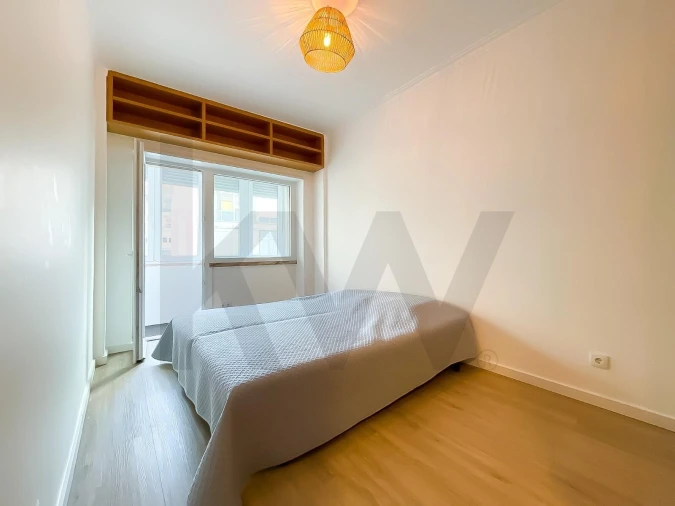 Apartamento T3 para Venda em Carnaxide e Queijas Foto 21