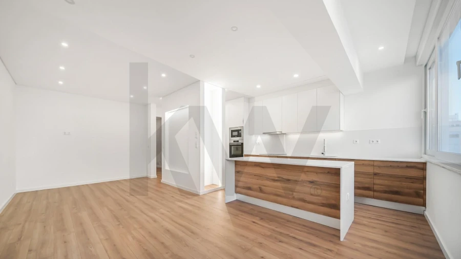 Apartamento T3 para Venda em Barreiro e Lavradio Foto 1