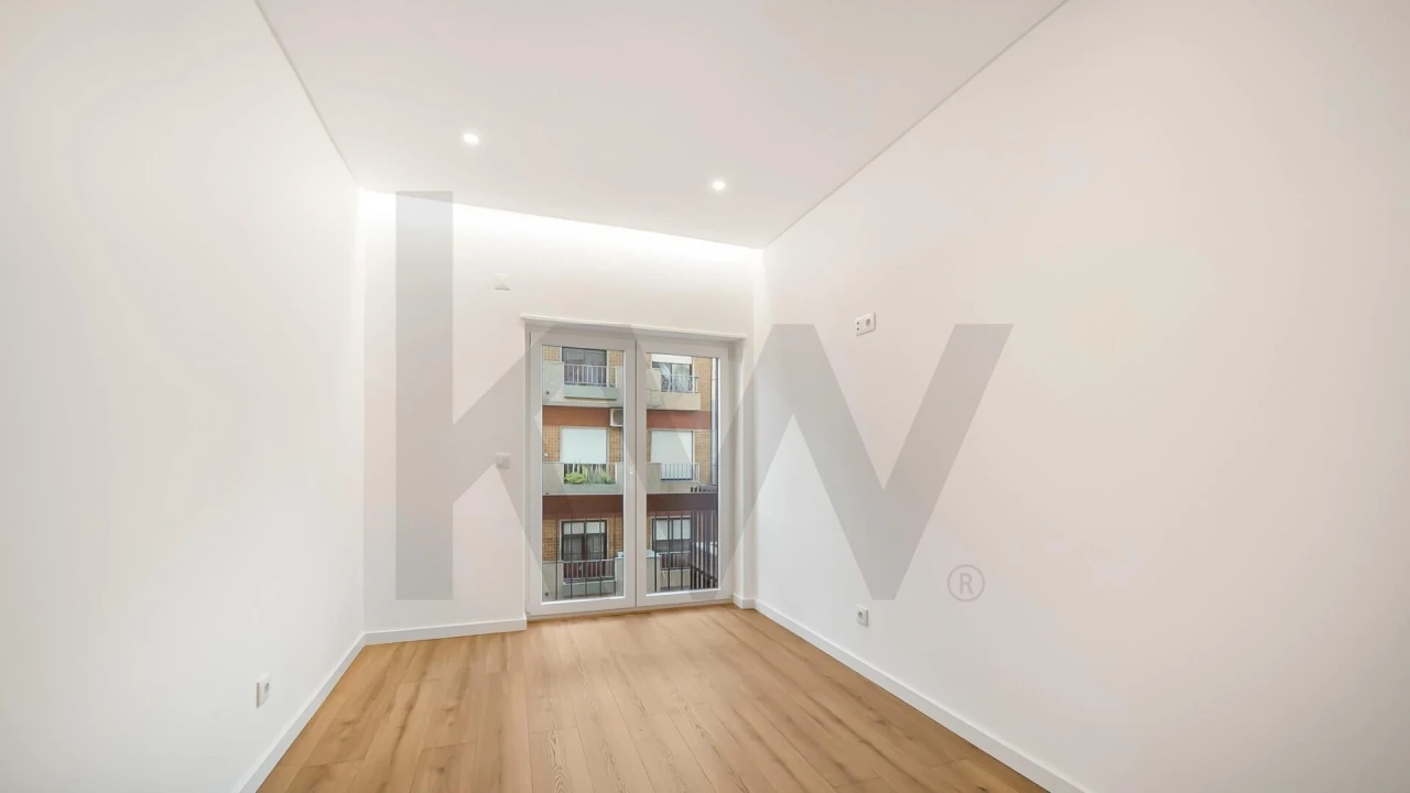 Apartamento T3 para Venda em Barreiro e Lavradio Foto 14