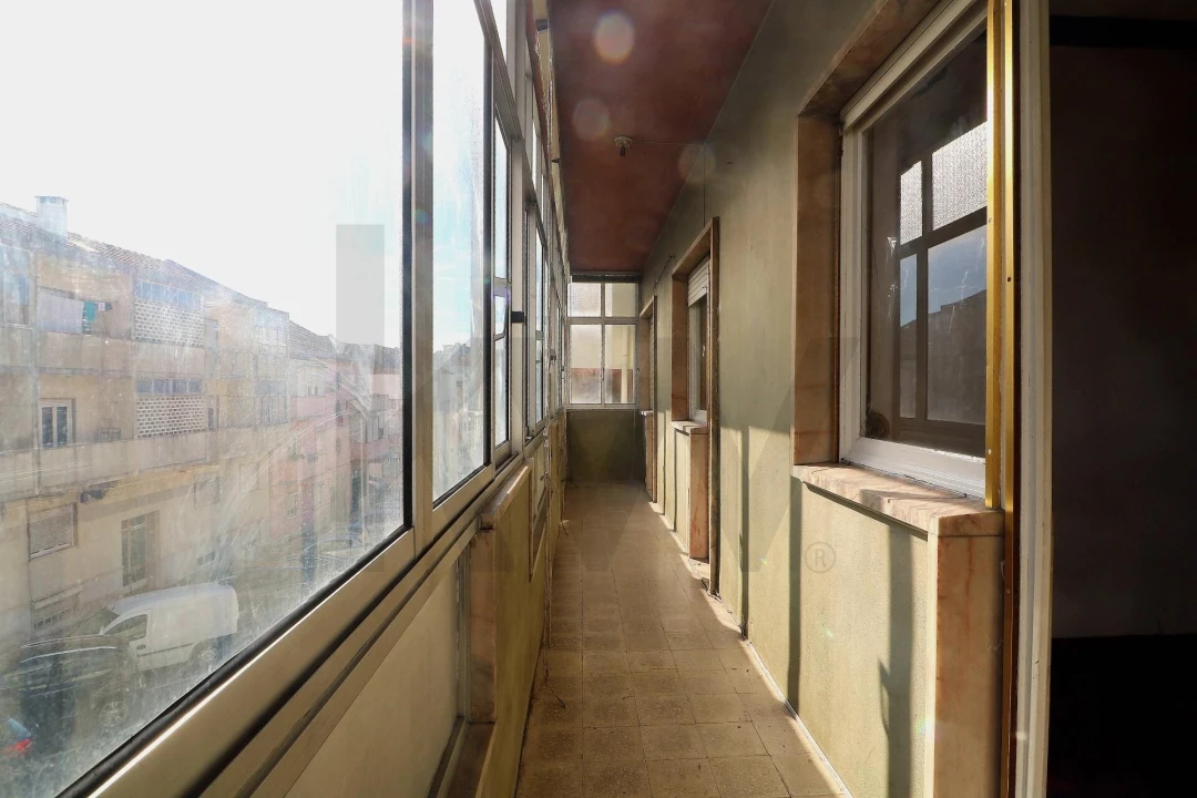 Apartamento T3 para Venda em Venteira Foto 13