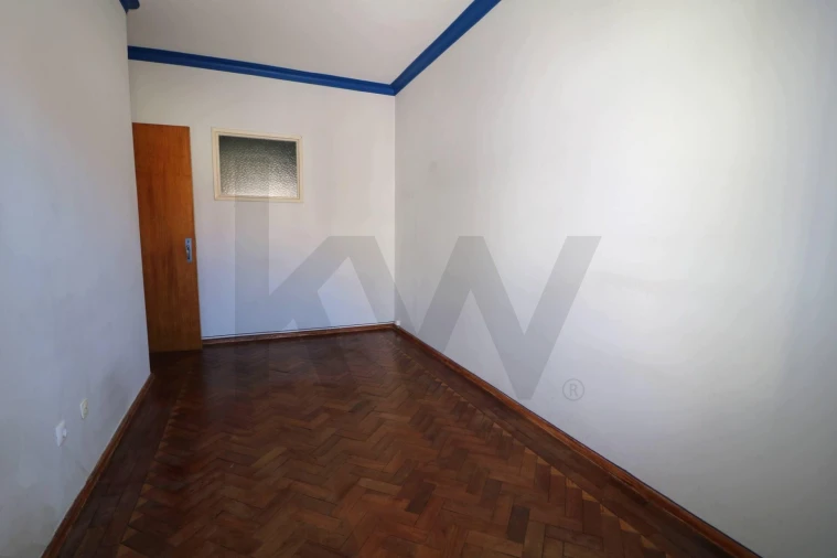 Apartamento T3 para Venda em Venteira Foto 19