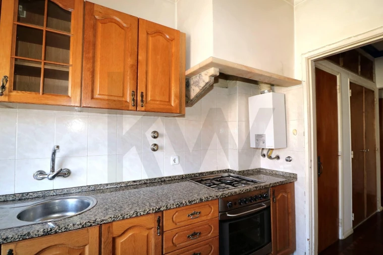 Apartamento T3 para Venda em Venteira Foto 24