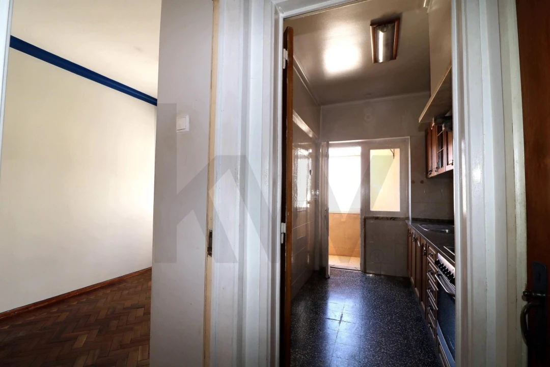 Apartamento T3 para Venda em Venteira Foto 18