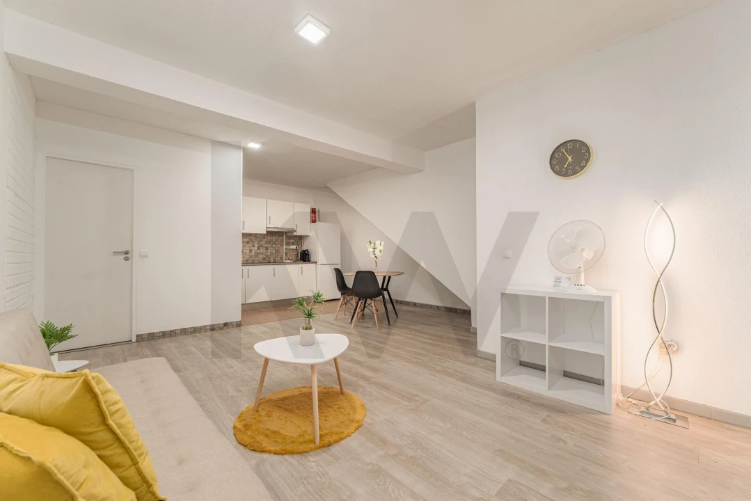 Moradia T2 para Venda em Santa Cruz Foto 8