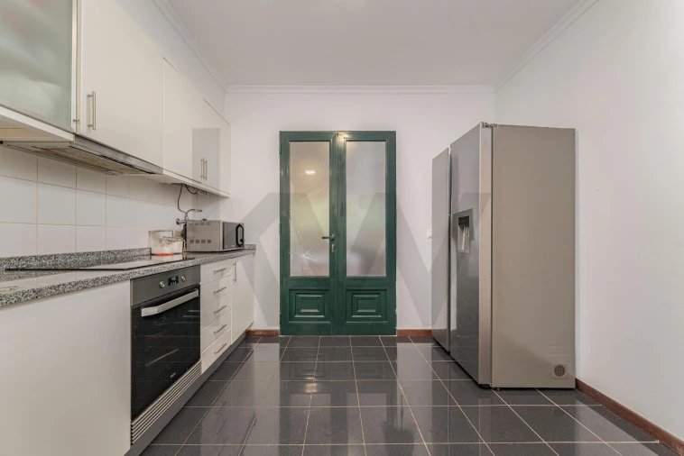 Moradia T2 para Venda em Santa Cruz Foto 18