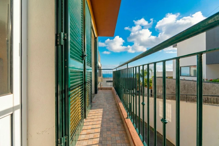 Moradia T2 para Venda em Santa Cruz Foto 13