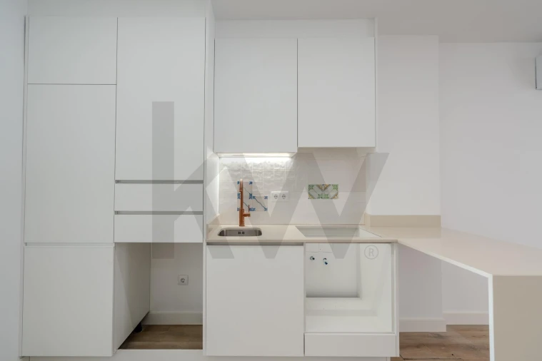 Apartamento T1 para Venda em Santo António Foto 7