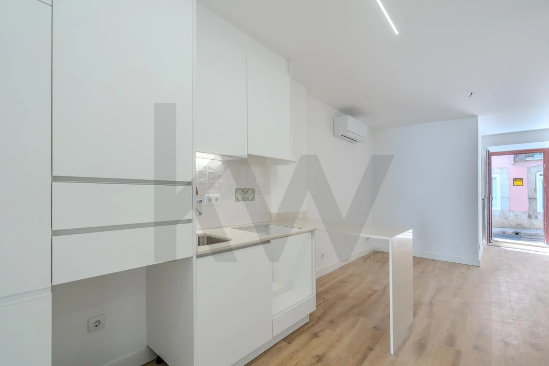 Apartamento T1 para Venda em Santo António Foto 5