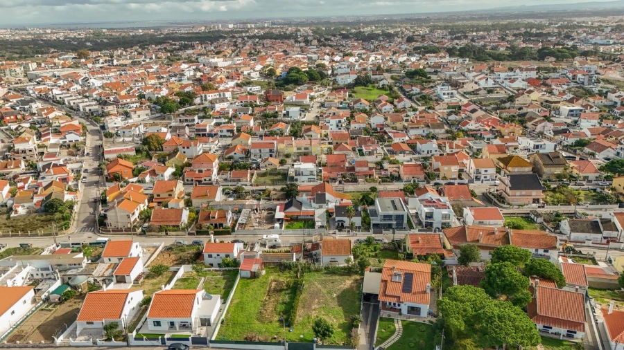 Moradia T3 para Venda em Charneca de Caparica e Sobreda Foto 10