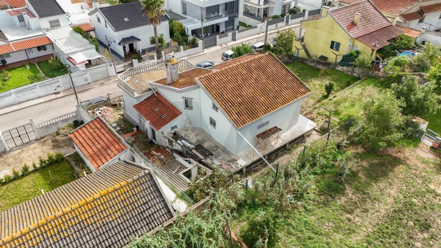 Moradia T3 para Venda em Charneca de Caparica e Sobreda Foto 5