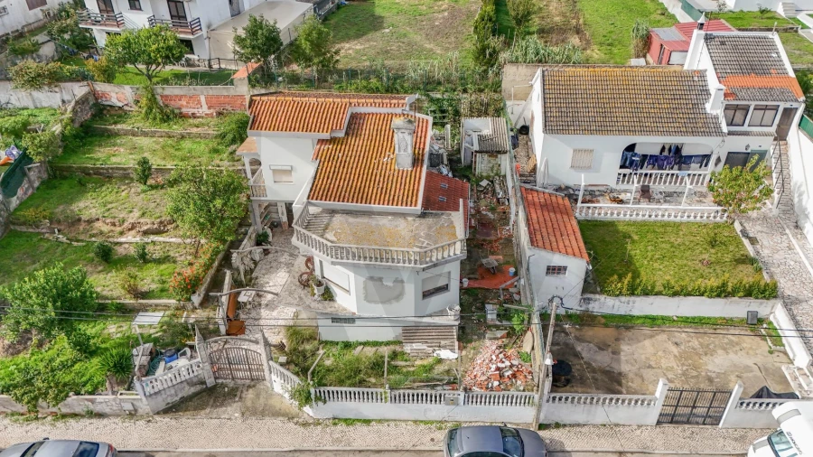 Moradia T3 para Venda em Charneca de Caparica e Sobreda Foto 2