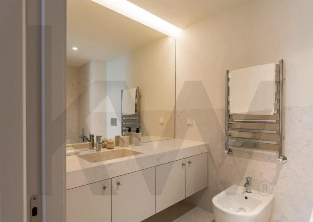 Apartamento T1 para Arrendamento em Olivais Foto 9