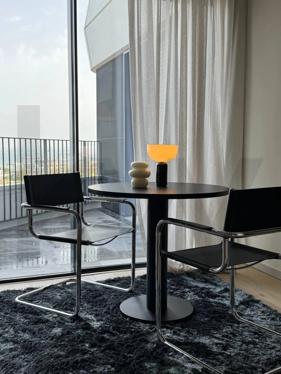 Apartamento T1 para Arrendamento em Olivais Foto 2