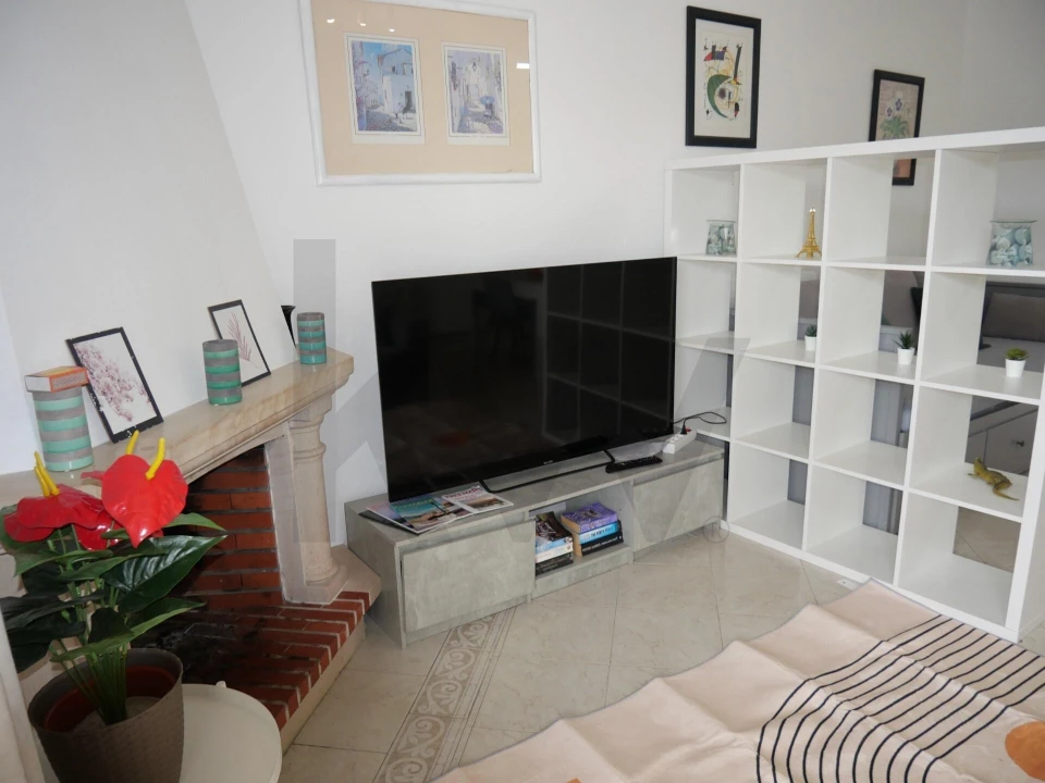 Apartamento T1 para Venda em Guia Foto 18