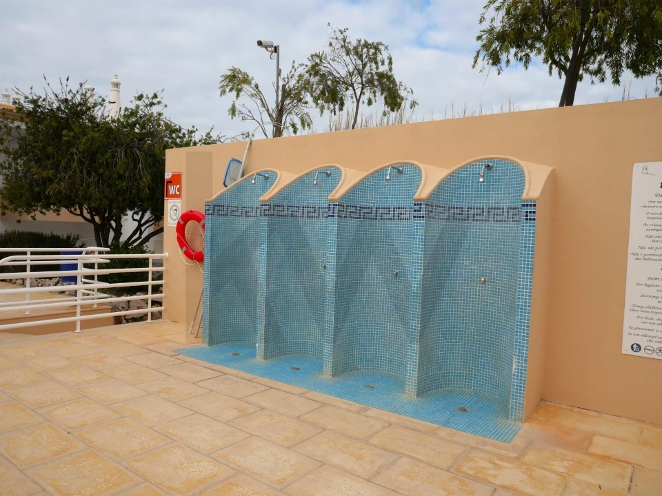 Apartamento T1 para Venda em Guia Foto 36