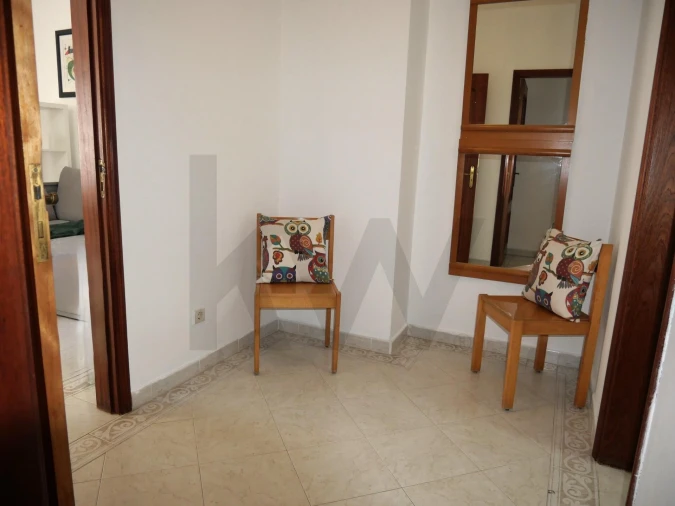 Apartamento T1 para Venda em Guia Foto 7