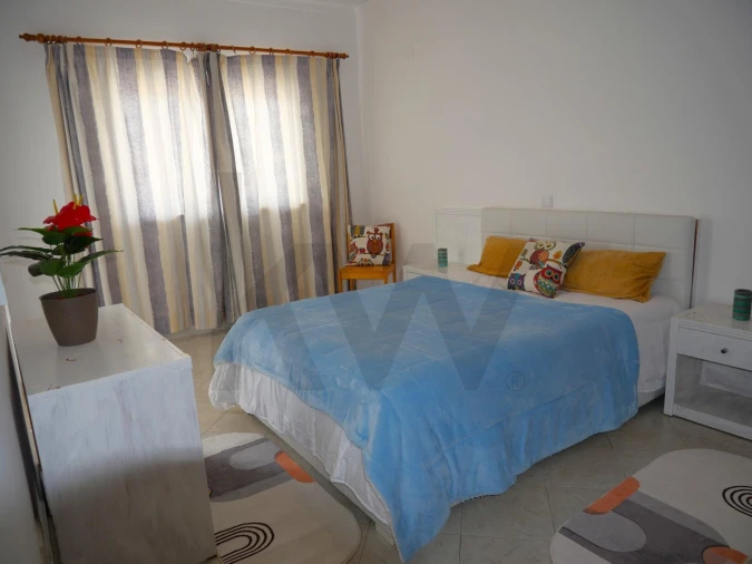 Apartamento T1 para Venda em Guia Foto 3