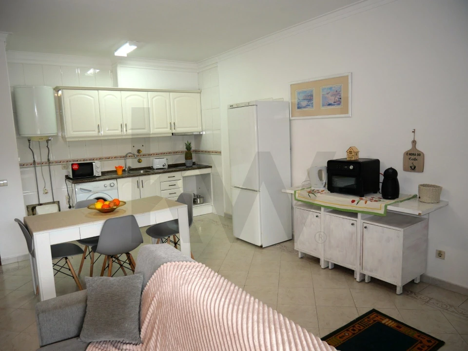 Apartamento T1 para Venda em Guia Foto 17