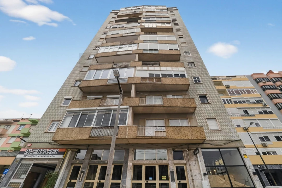 Apartamento T2 para Arrendamento em São Domingos de Benfica Foto 32