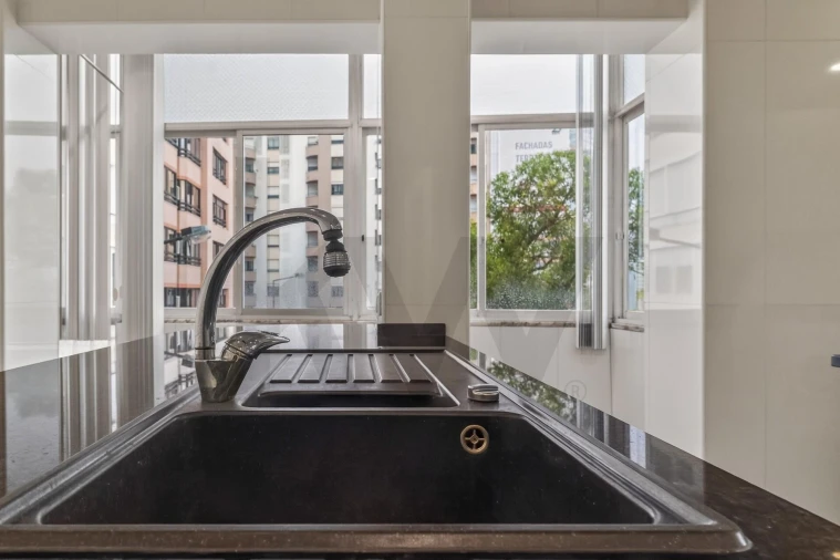 Apartamento T2 para Arrendamento em São Domingos de Benfica Foto 19