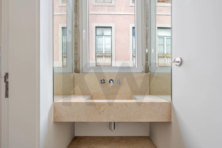 Apartamento T2 para Venda em Misericórdia Foto 10