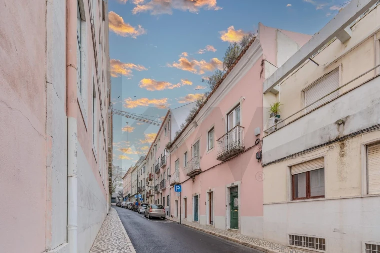 Apartamento T2 para Venda em Misericórdia Foto 29