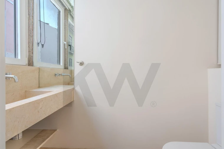 Apartamento T2 para Venda em Misericórdia Foto 11