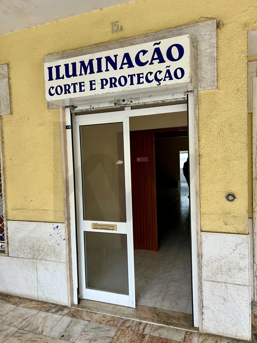 Loja para Venda em Agualva e Mira-Sintra Foto 9