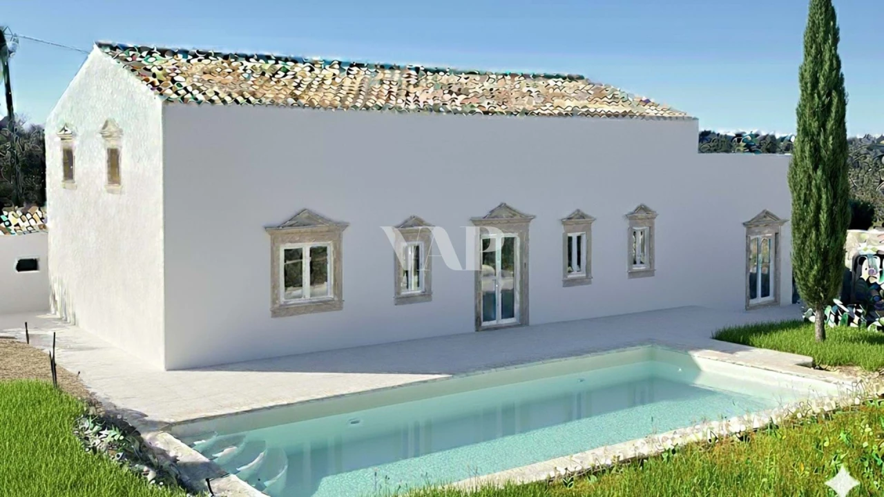 Moradia T9 para Venda em Santa Barbara de Nexe Foto 3