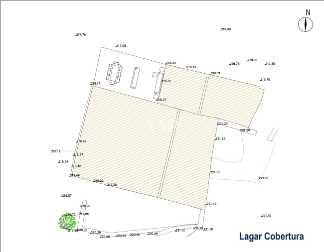 Moradia T9 para Venda em Santa Barbara de Nexe Foto 37