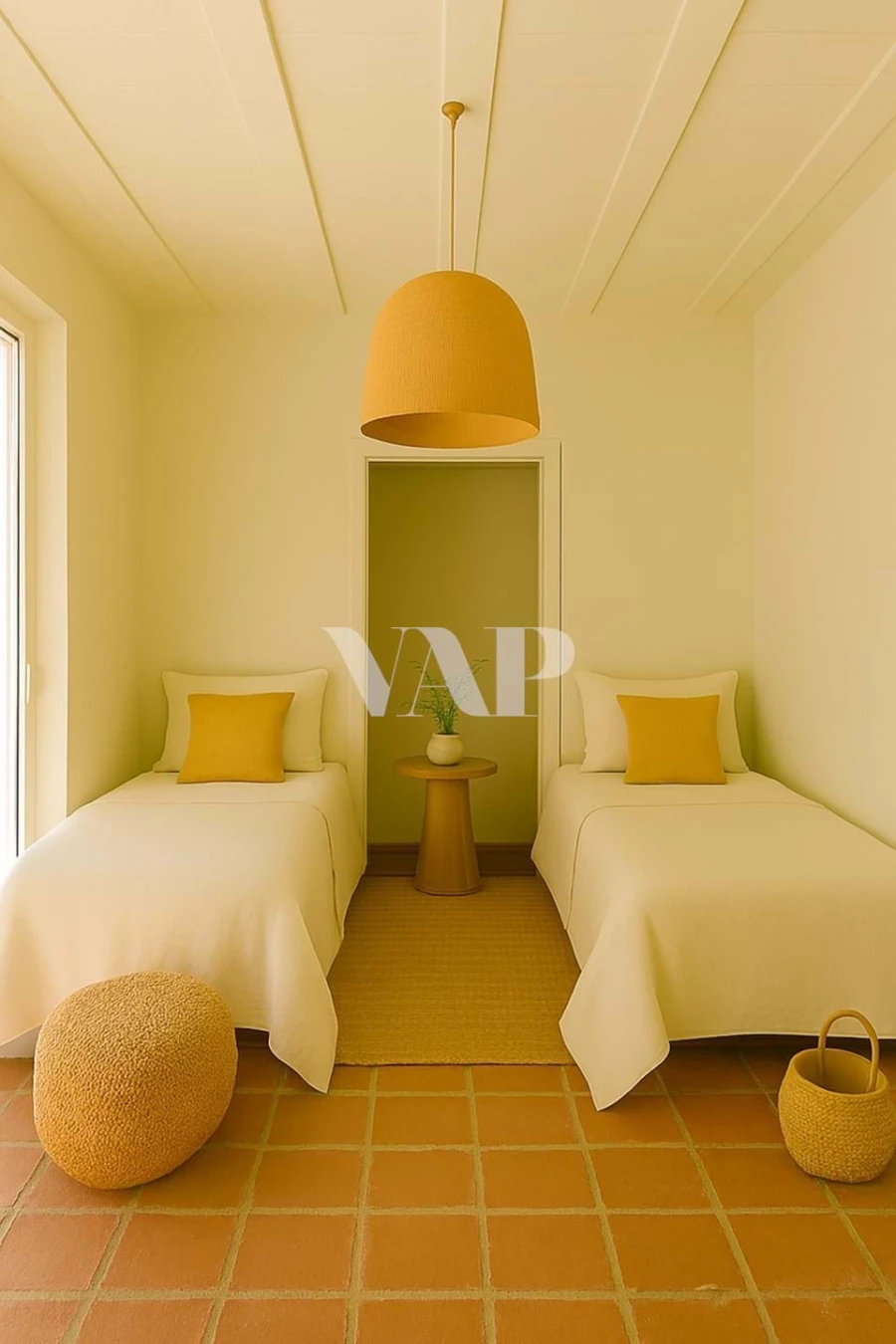 Moradia T9 para Venda em Santa Barbara de Nexe Foto 25