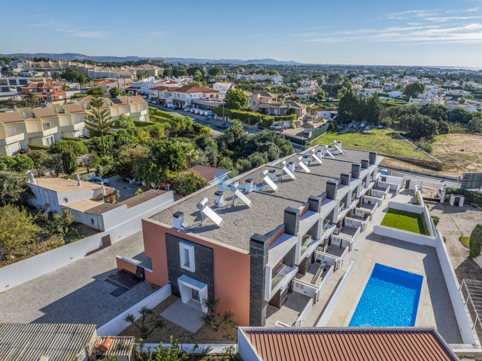 Moradia T3 para Venda em Albufeira e Olhos de Água Foto 49