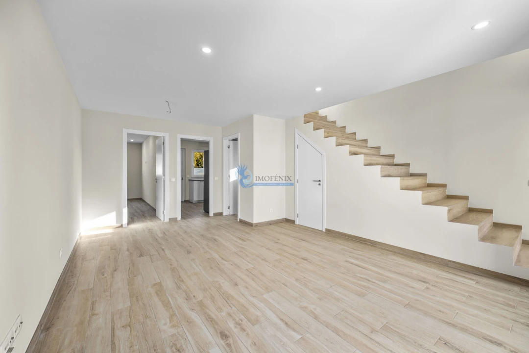 Moradia T3 para Venda em Albufeira e Olhos de Água Foto 8