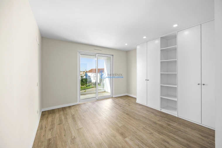 Moradia T3 para Venda em Albufeira e Olhos de Água Foto 24