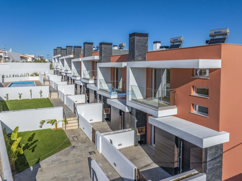 Moradia T3 para Venda em Albufeira e Olhos de Água Foto 45