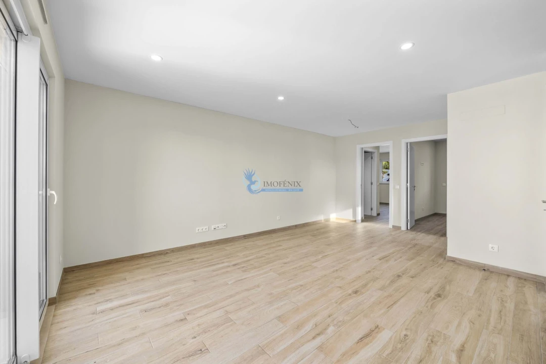 Moradia T3 para Venda em Albufeira e Olhos de Água Foto 38