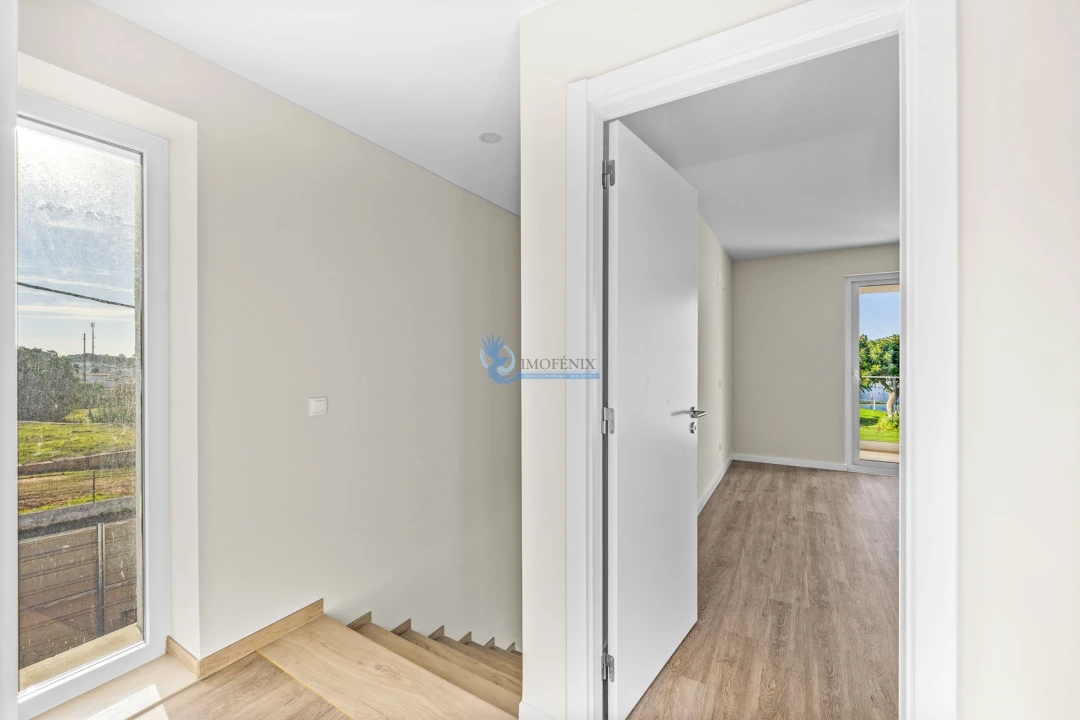 Moradia T3 para Venda em Albufeira e Olhos de Água Foto 23