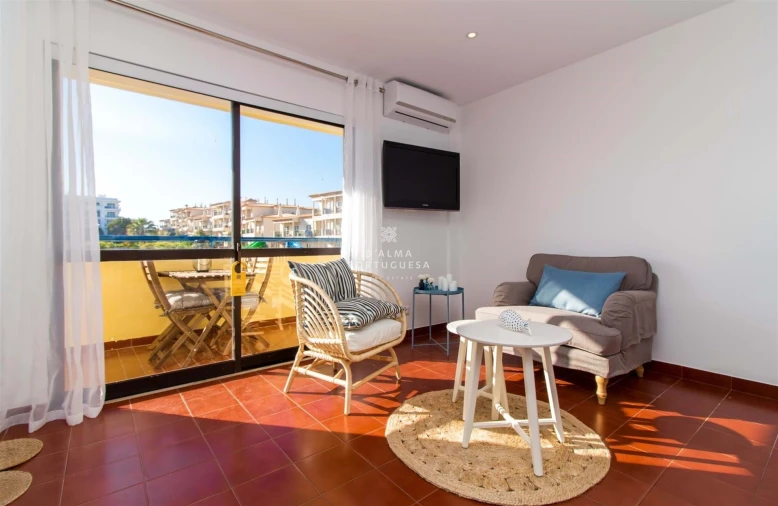 Apartamento T1 para Arrendamento em Albufeira e Olhos de Água Foto 2